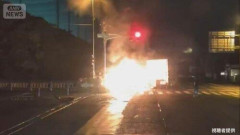 【悲報】対向車線はみ出し事故で同乗者3人死亡、運転手だけ助かる