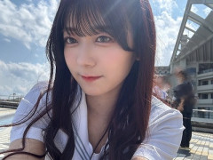 【画像】セクシー女優・北岡果林ちゃんのイベント、客層がこんな感じｗｗｗｗｗ