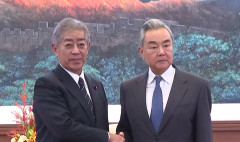中国の王毅外相「日本が正しい選択をし、合格点の答案を提出できるように期待する」