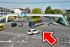 【画像】なぜ公道で逆走が起きるか、この写真でわかるぞ