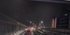 【ドラレコ】トラック運転手「今日の夜中に事故った映像、俺が後ろから突っ込んだけど、俺は全く悪くないと思う。みんなの意見聞かせてくれ」