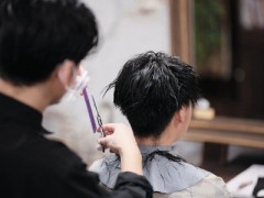 【悲報】女さん、この髪型の男がマジで嫌いだったｗｗｗｗｗｗｗ