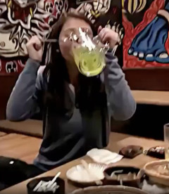 【驚愕】平成の飲み会、ガチで下品でヤバすぎるｗｗｗｗｗ
