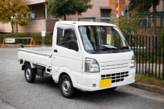 【悲報】農家ワイ、女の子を軽トラで迎えに行く