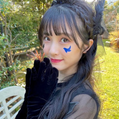 【画像】ラブライブ声優さん、「歳」が書けない…
