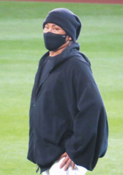 【中日】日本ハム・新庄監督、井上監督辞任について「見ててつらかったもん、ヤジが。」