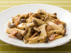 【悲報】「しめじ」を一番美味く食べる方法
