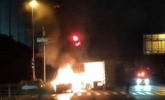 【悲報】同乗者3人が目の前で燃やぶりになった19歳、現場で「こう」なってしまう