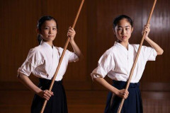 【悲報】薙刀ってなんか女の武器感あるよなｗｗｗｗｗｗｗｗｗｗ