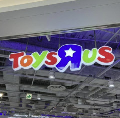 【悲報】トイザらス、倒産