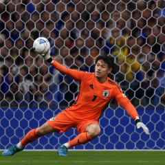 彩艶、神セーブ！森保日本22年W杯以来のPK戦を制した！エクアドルに0－0から   #サッカー |  久保先発は悲惨な試合になるな
