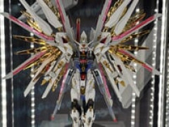 【ガンプラ】MGEX「マイティーストライクフリーダムガンダム」【試作初展示】