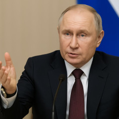 プーチン氏「ロシアは誰からも何も奪わず、盗まず、国有化もしない」   |  ロシアとアメリカや支那を比べてみろよ