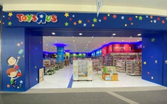 【悲報】トイザらスさん、倒産してしまうｗｗｗｗｗｗｗｗｗｗ