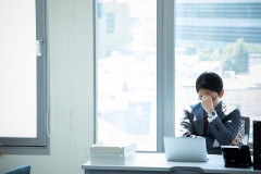【悲報】IT企業、上半期過去最多倒産