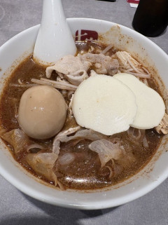 【悲報】女性に大人気の麻辣湯、「メス二郎」と呼ばれるｗｗｗｗ