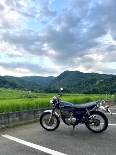 【画像】オートバイ史上1番完璧なスタイルのバイクwwwwww