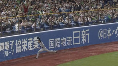 【ヤクルト対巨人25回戦】ヤクルト、3回裏2アウト一二塁から増田珠のタイムリーで同点に追いつく！！