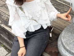 【画像】この美人櫻坂メンバー、胸元が怪しすぎるだろ・・・