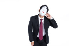【クレしん騒動】伊集院光、ようやく気づいた模様ｗｗｗｗｗｗｗ