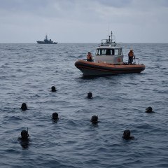 「全員浮上してこない」ダイビング客など8人が行方不明 八丈島で水難事故 下田海上本部などが捜索中   #海 |  たぶん流されて別のところに浮上はできてるだろ。