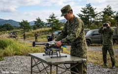 日本政府、ウクライナ無人機を試験的に購入…性能見極めると現地訪問の小野寺元防衛相！