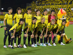 「ビックリ」「かわいさがサッカーファンにバレてまう」「櫻坂VS乃木坂」柏の来場発表に歓喜の声