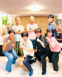 内村光良、ウリナリ「ドーバー海峡横断部」28周年でメンバー集結！　写真公開に歓喜の声