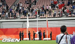 韓国「絶対わざとだ」アジア大会サッカー表彰式でまさかの事態…優勝の韓国の国旗が掲揚されず