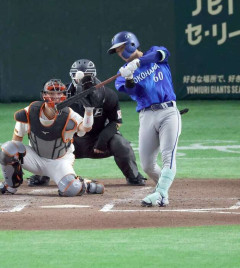 【朗報】DeNA相川監督、28年ぶり2人目の記録を達成！！！！！