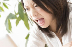 限界で妻に怒鳴ったら『人格障害』扱いされた。もうダメかも…今、妻はベッドで私はキッチンで寝ている