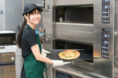 ワイの娘、新卒でバイトへ…