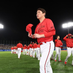 【謎】広島東洋カープ（今年野球やってる場合じゃなかった）の４位が確定する