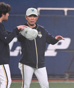 オリックスの波留コーチ、次の球団と契約か