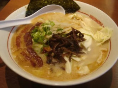 ラーメンに角煮って合わなくない？