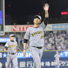 藤川監督、胴上げコールに対して「ちょっと恥ずかしいと言いますか」