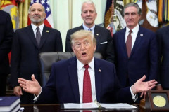 韓国「同盟国に何たる仕打ちだ」韓国、トランプ米大統領に対米投資を急かされ大慌て