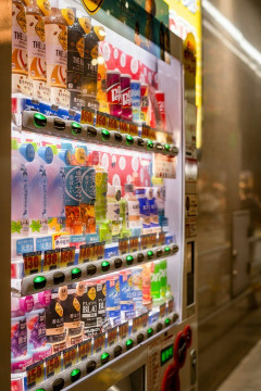 果糖ぶどう糖液糖←肝臓破壊します。人工甘味料←免疫破壊します。