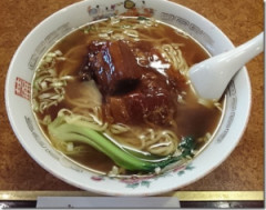 ラーメンに角煮って合わなくない？