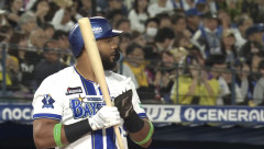 エンカーナシオン(De) 64試合 .293(239-70) 11本 39打点 出塁率.321 OPS.815 wRC+135 WAR+1.5