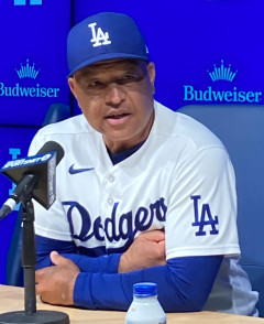 【正論】ロバーツ監督、DHなのに勝負どころで打てない役立たずの大谷さんに苦言「外のボール追いかけすぎ」ｗｗｗｗｗｗｗｗｗｗ