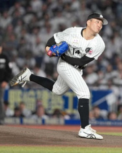 【悲報】ロッテ小島和哉、国内FA取得「今日から考えたい」