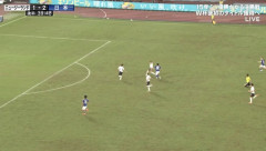 【謎】塩貝の2試合連続エゴイストプレーに非難殺到、代表不要論が白熱wwwww