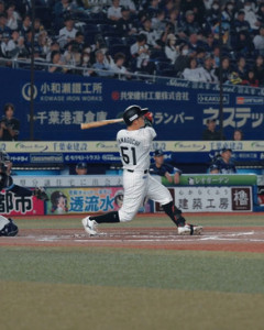 【朗報】ロッテ山口、来季は何本打つ？40本超えも見えてきた模様