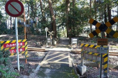【悲報】長野県の踏切で『異常事態』発生してしまう！！