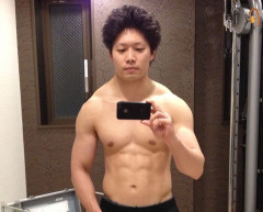 【画像】なで肩男子、筋トレしてもなでたままだったｗｗｗｗｗｗｗｗｗｗｗｗ