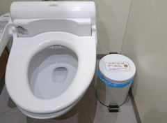 【悲報】うんちして市役所行くか市役所行ってうんちするか