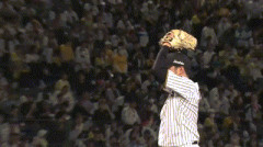 阪神・西勇輝が引退試合で快投　１回１／３を３奪三振　歴代単独２位の３０７試合連続先発で有終
