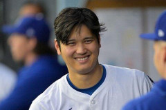 【画像】大谷翔平さん、若い頃とは似ても似つかないクソデブになってしまう…ｗｗｗｗｗｗｗｗｗｗ