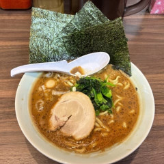 【悲報】週一で家系ラーメン食った結果ｗｗｗｗｗ